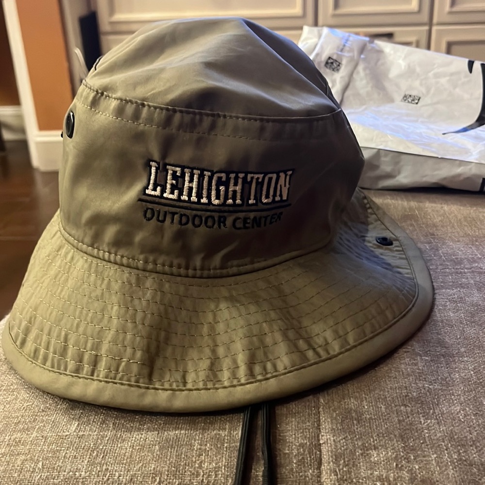 Lehighton outdoor center bucket hat